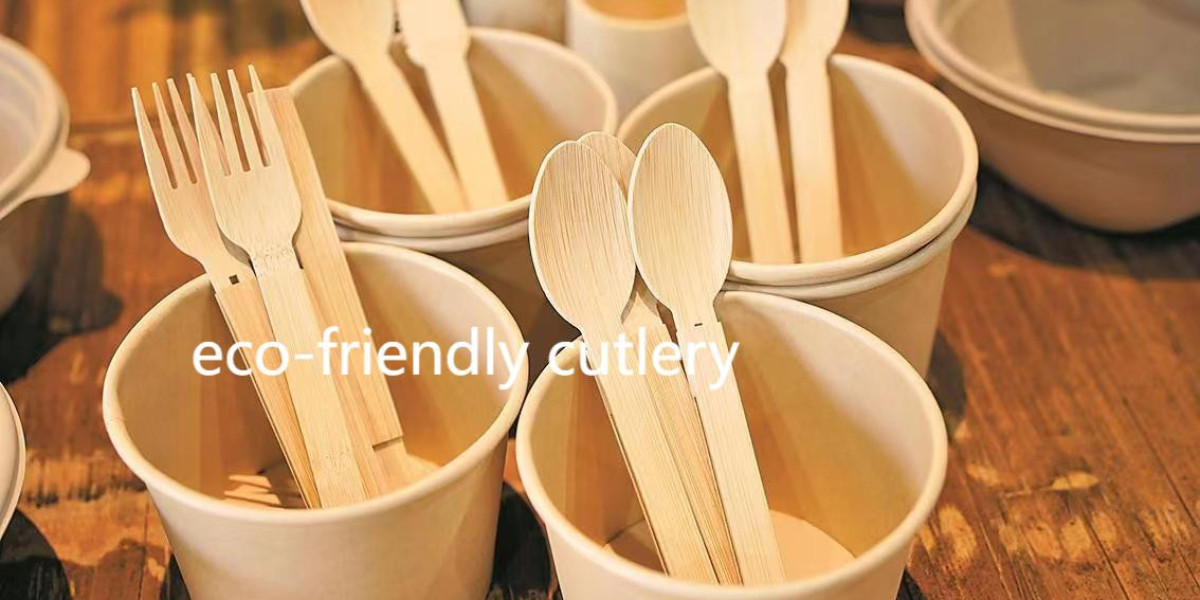 The Rise of Disposable Kraft Boxes: A Sustainable Alternative to Plastic
