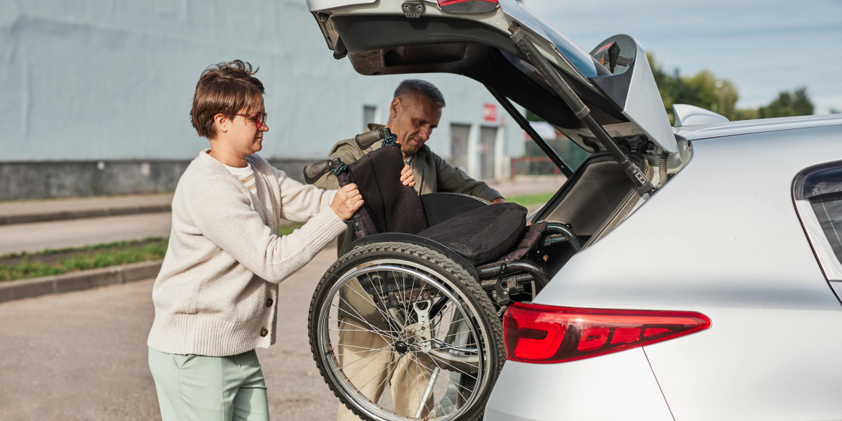 The Reasons Why Travel Mobility Scooter Is The Main Focus Of Everyone's Attention In 2024