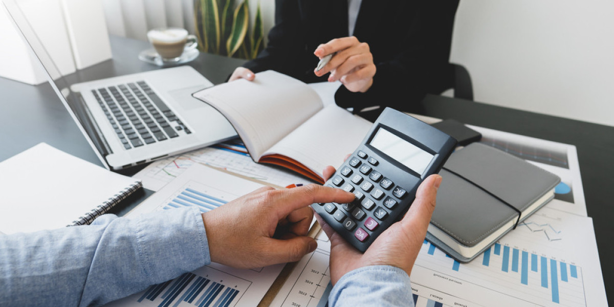 Do personal tax advisors assist with wills and tax-efficient gifting?