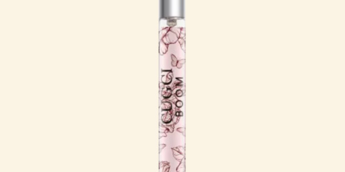A Gentle Companion for Personal Scent: Fragrance Mist