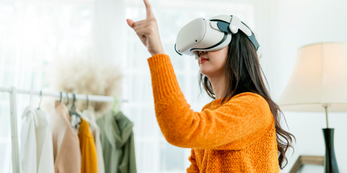 The Future of Retail: Building an Immersive E-Commerce Experience