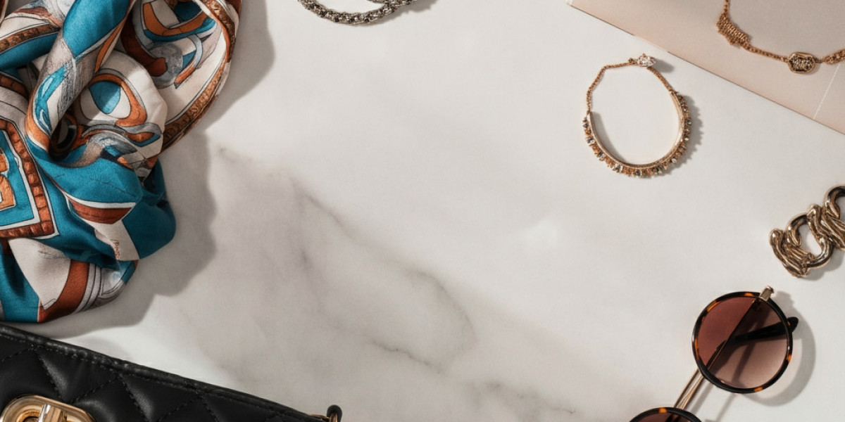 Dior Fashion Accessories: The Ultimate Symbol of Parisian Elegance