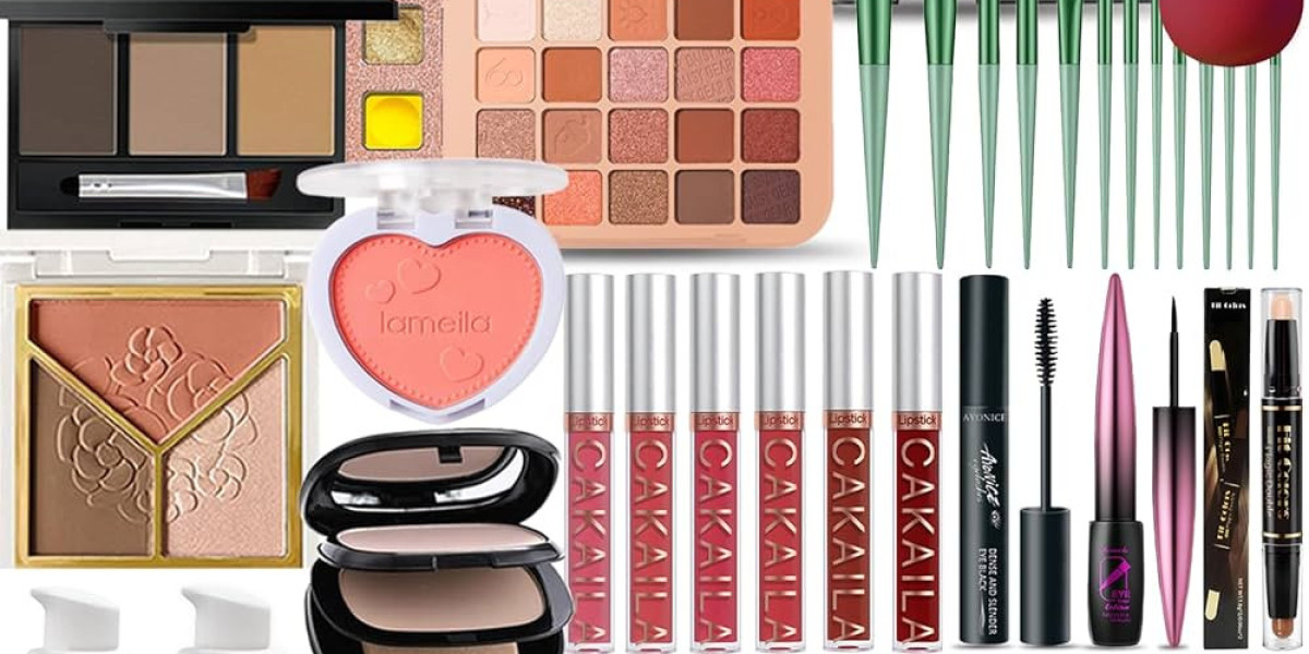 In-depth Analysis of Glitter Eyeshadows: From Bolive Beaute to Luxe Nude